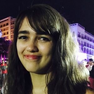 Meet your Posher, Scarlet